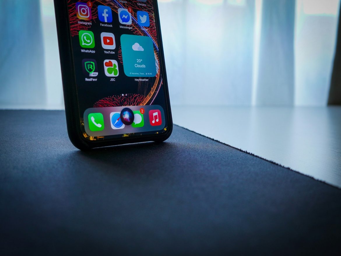 Apple और Google की बड़ी साझेदारी: Siri को मिलेगी Gemini AI की ताकत